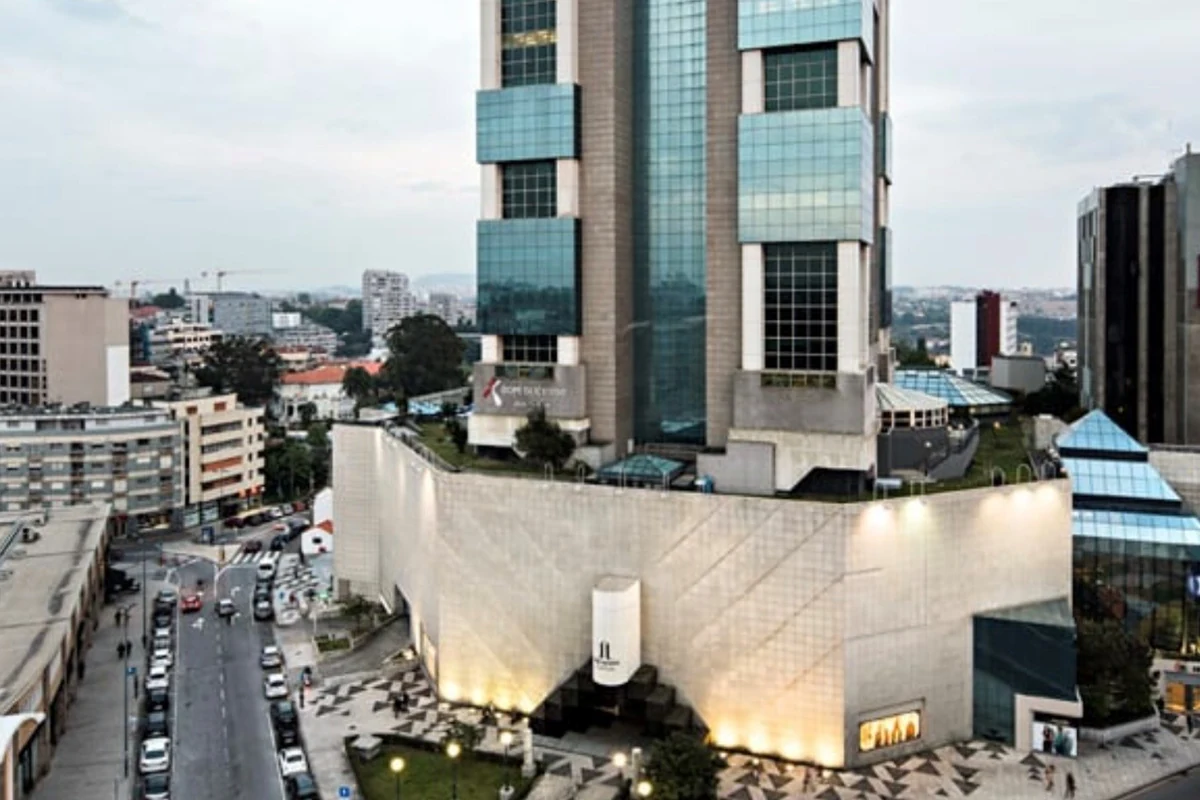 Edifício do escritório de Porto